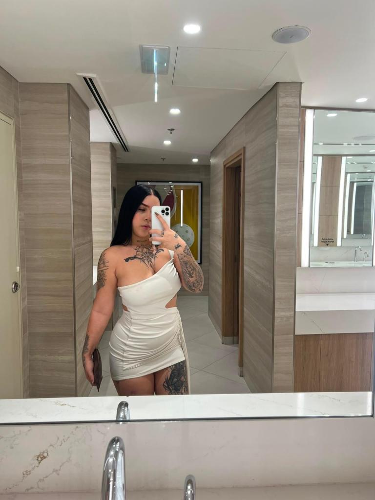 643236636: Chica busca chico en León