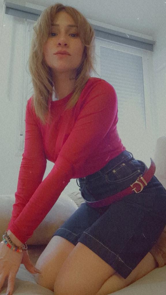 613320357: Chica busca chico en Granada