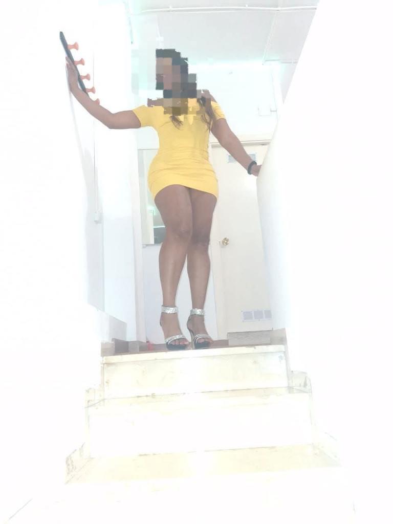 681009525: Chica busca chico en León