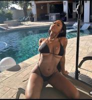 624920419: Chica busca chico en Barcelona