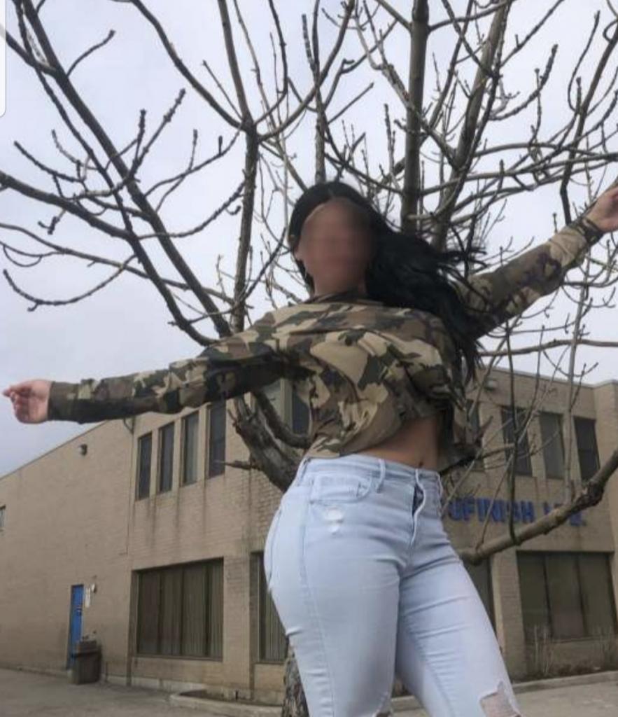 685365361: Chica busca chico en Tarragona