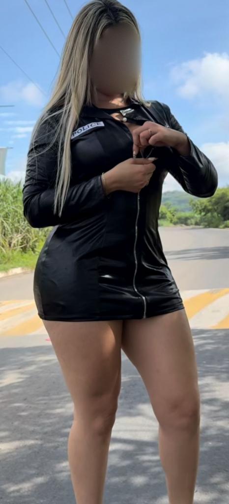 Chica busca chico en Huelva: 