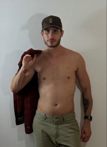 604834368: Chico busca chica en Madrid