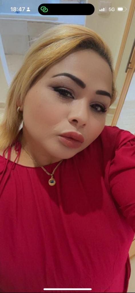 640915304: Chica busca chico en Málaga