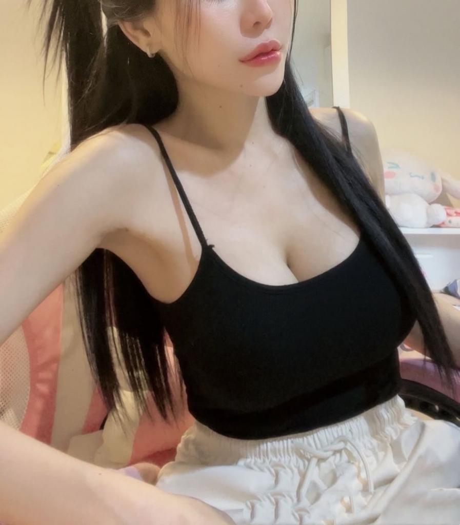 654689689: Chica busca chico en Madrid