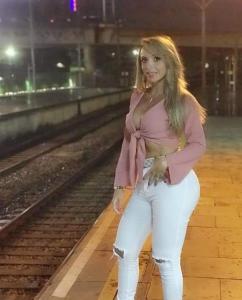 658573817: Travesti en Barcelona