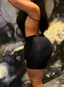 604292753: Chica busca chico en Murcia