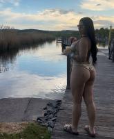 613450897: Chica busca chico en Barcelona