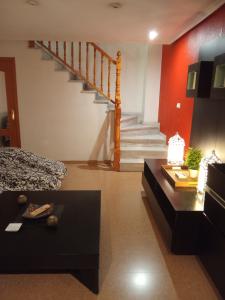 617427741: Chica busca chico en Alicante