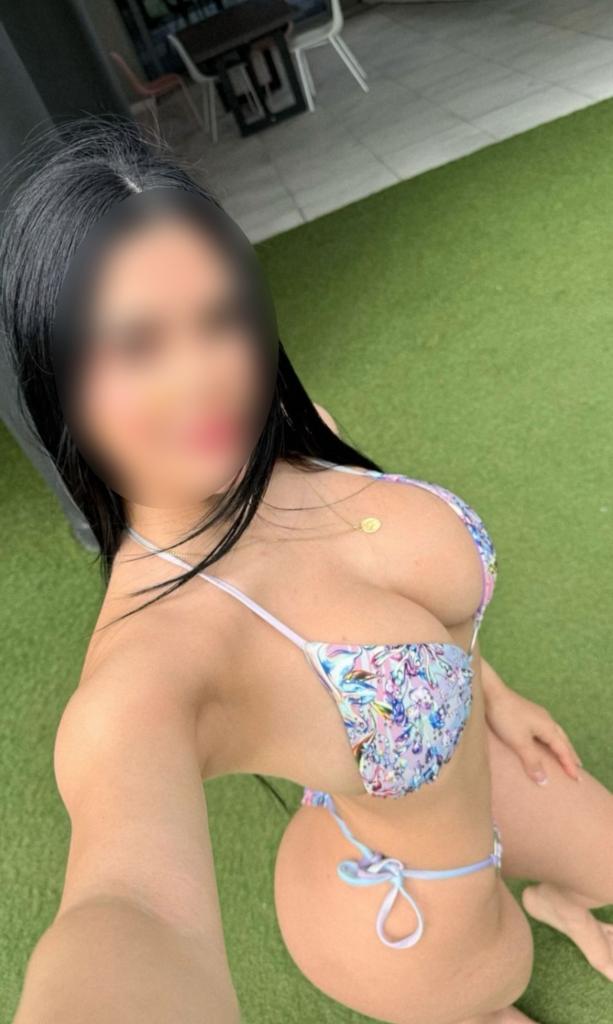 632061496: Chica busca chico en Pontevedra