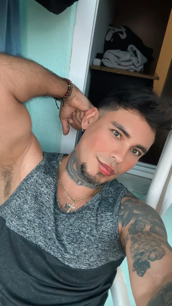 617458508: Chico busca chica en Alicante