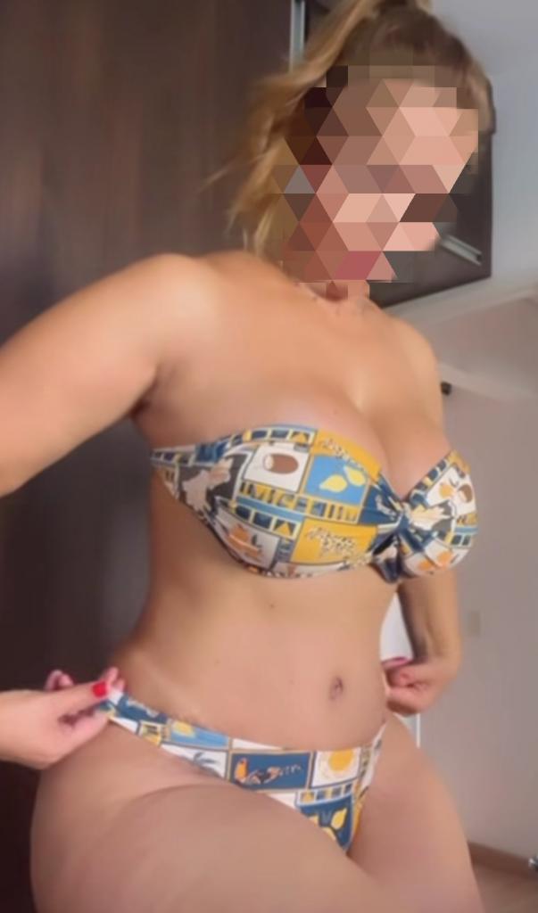 632545371: Chica busca chico en Navarra