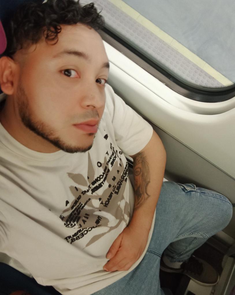 662408568: Chico busca chica en Murcia