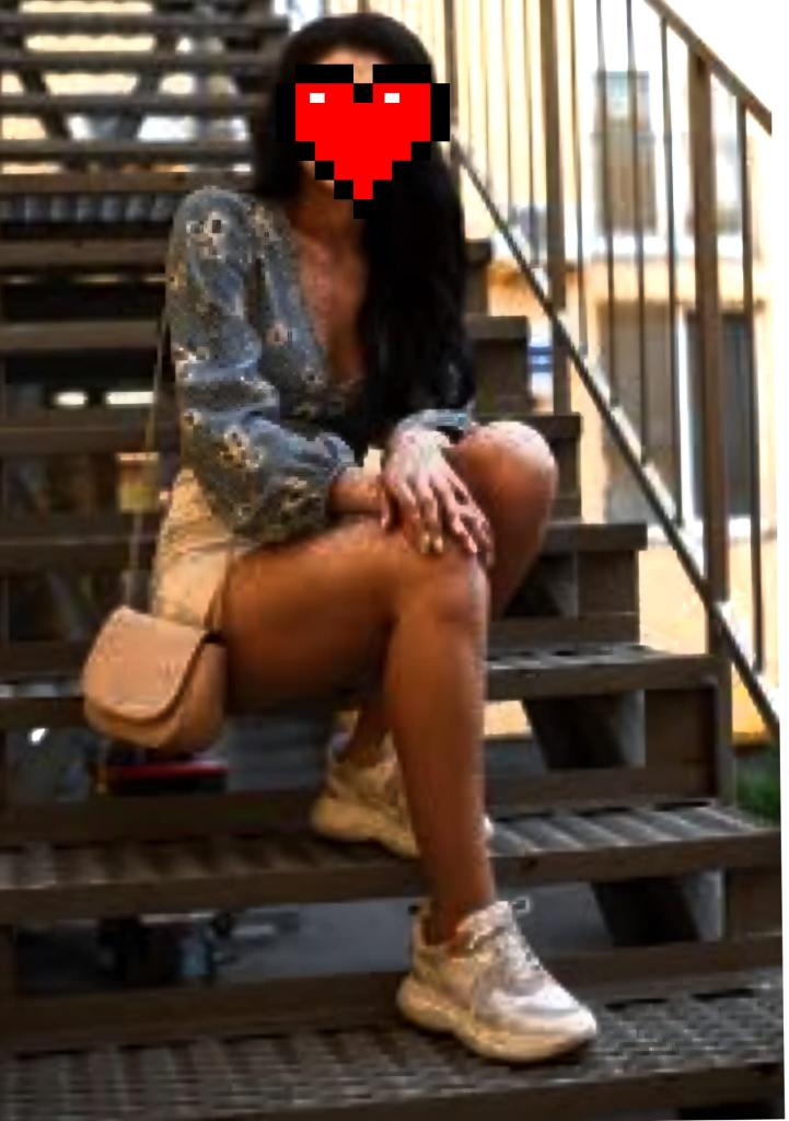 Chica busca chico en Barcelona: 