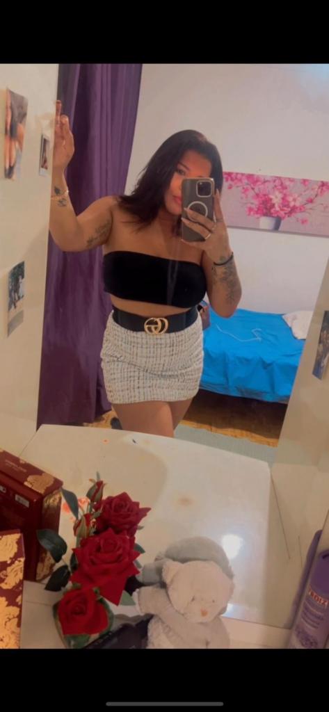 604989748: Chica busca chico en Lugo
