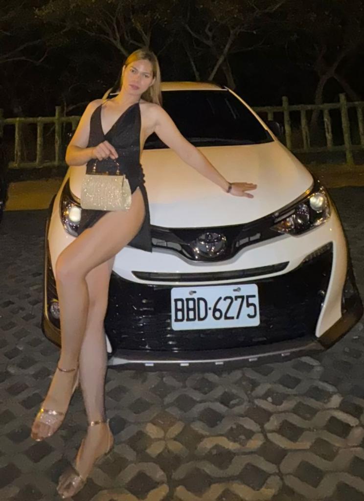 666795539: Chica busca chico en Ibiza