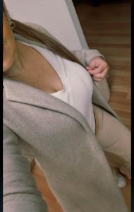 632023427: Chica busca chico en Barcelona