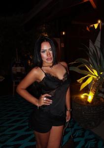 617918947: Chica busca chico en Alicante