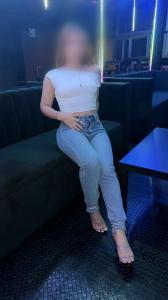 697537672: Chica busca chico en Madrid