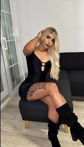 667829575: Chica busca chico en Alicante
