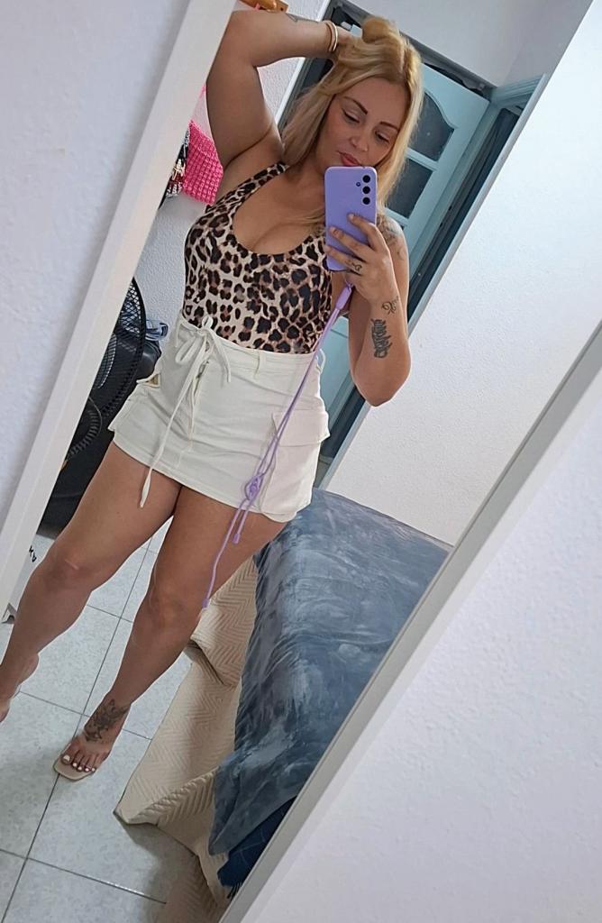 Chico busca chica en Las Palmas: 