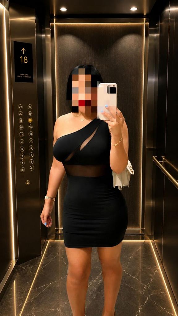614774636: Chica busca chico en Sevilla