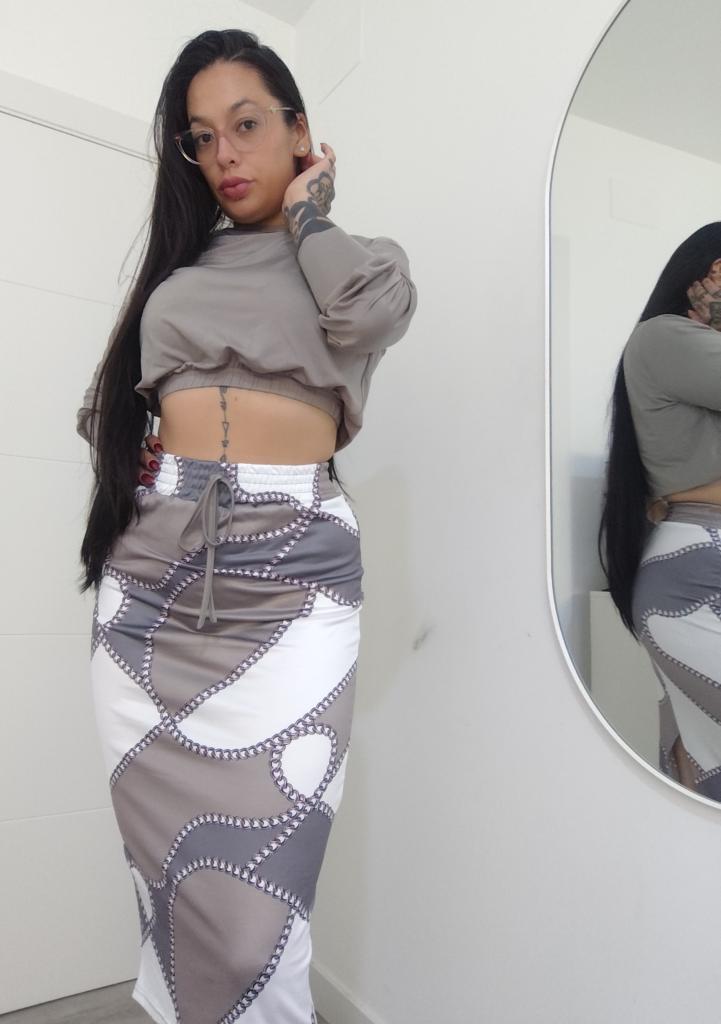 632344594: Chica busca chico en Cantabria