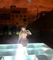 631518134: Chica busca chico en Gerona