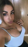 672989266: Chica busca chico en Valencia