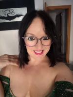 679502043: Chica busca chico en Málaga