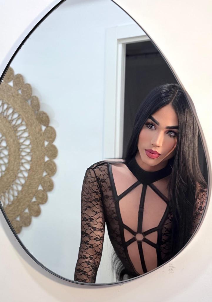 643379794: Travesti en Ibiza