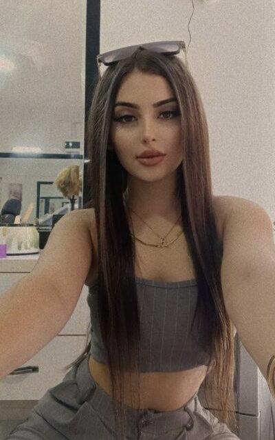 642995215: Chica busca chico en Alicante