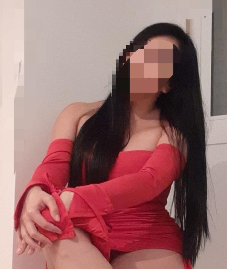 Chica busca chico en Cádiz: 