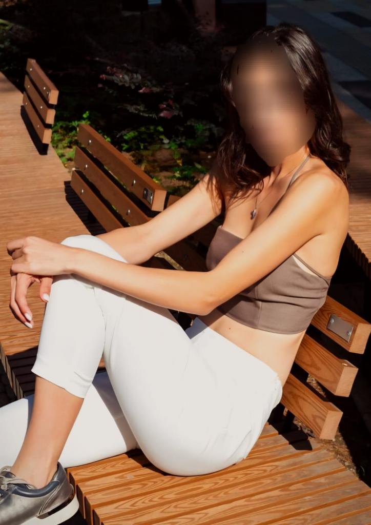 667574709: Chica busca chico en Cádiz