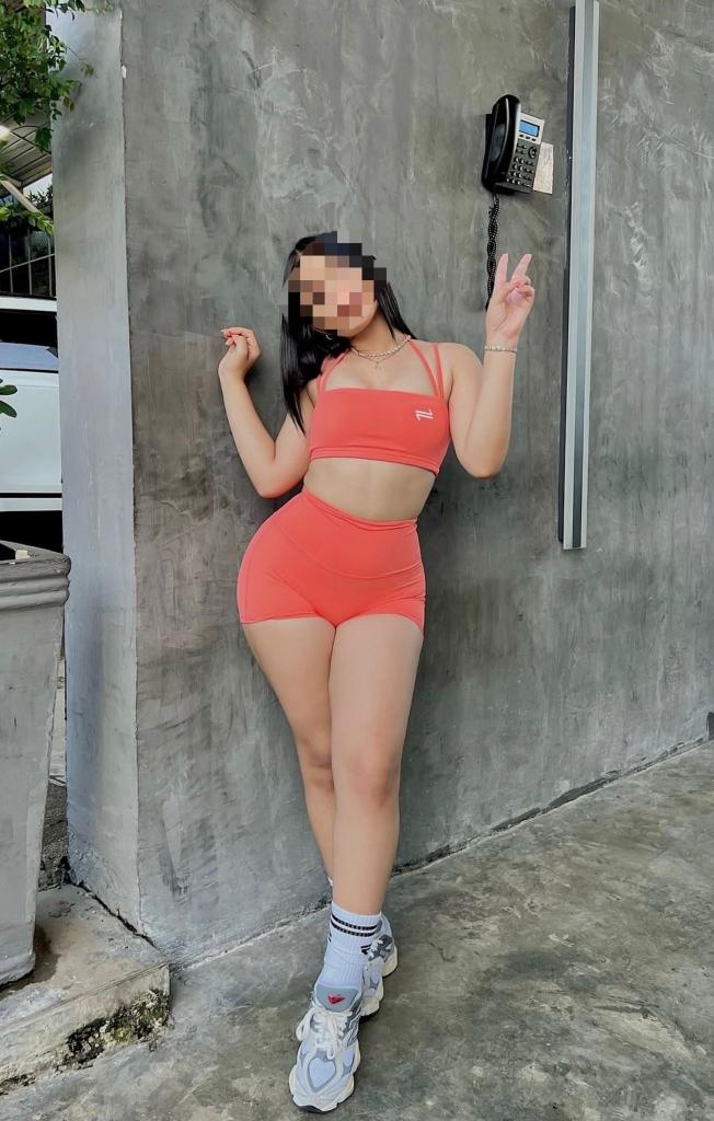 Chica busca chico en Cádiz: 