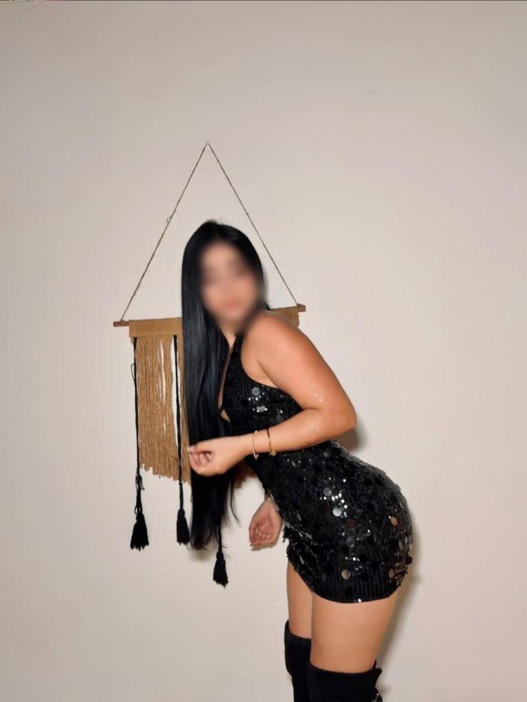 614585034: Chica busca chico en Mallorca