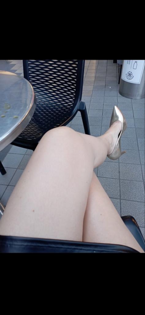 602425767: Chica busca chico en Madrid