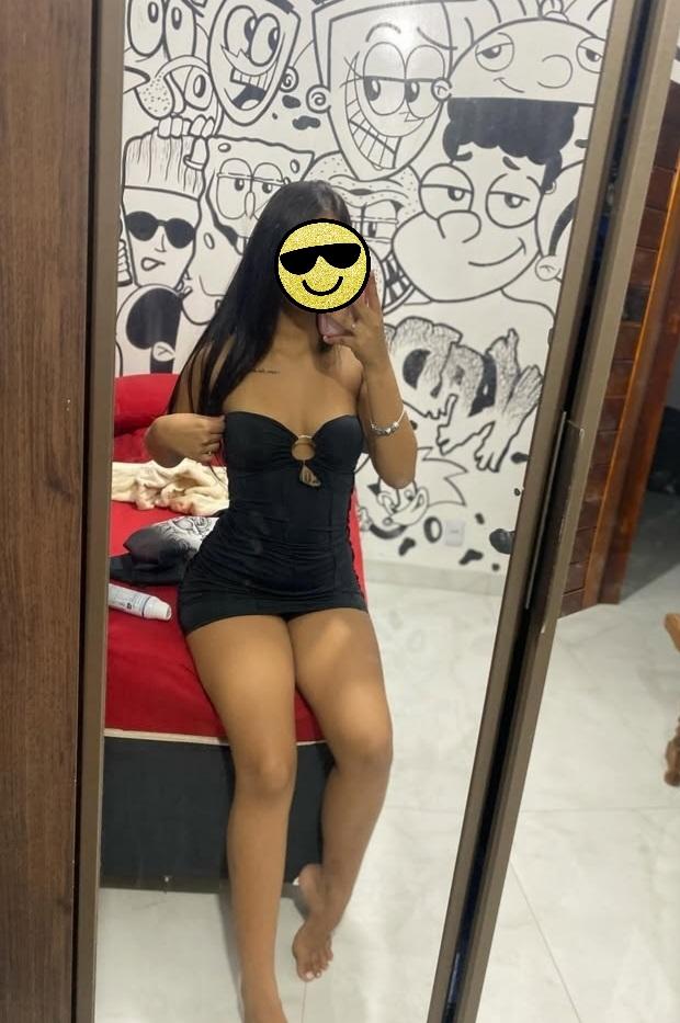 611307685: Chica busca chico en Cádiz
