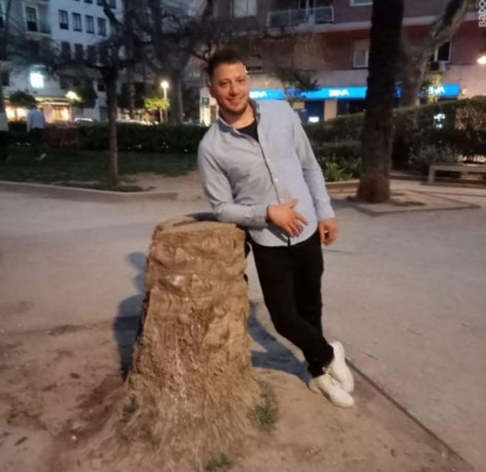 Chico busca chica en Valencia: 