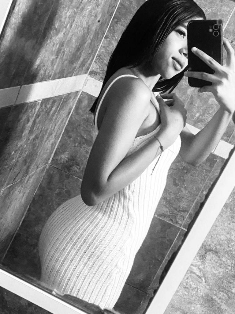 Chica busca chico en Almería: 