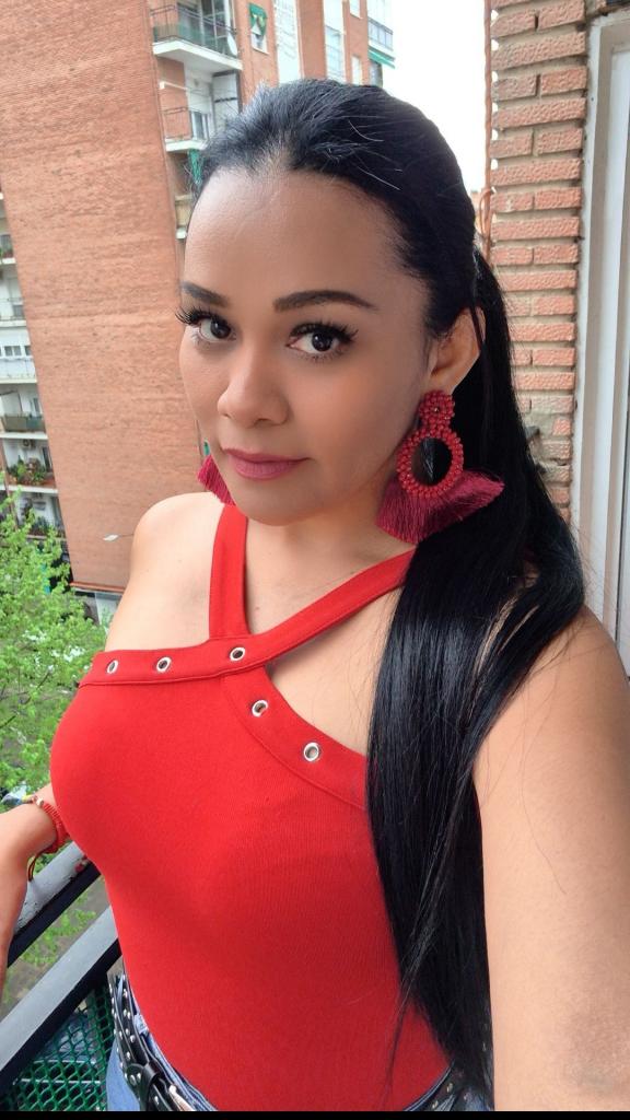 672539757: Chica busca chico en Alicante