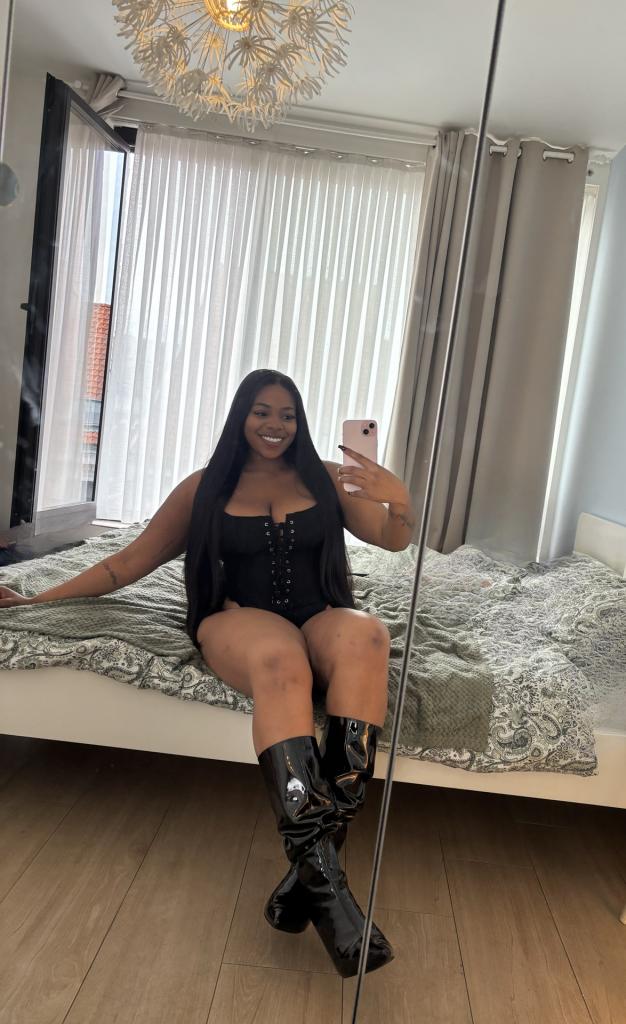 634186404: Chica busca chico en Alicante