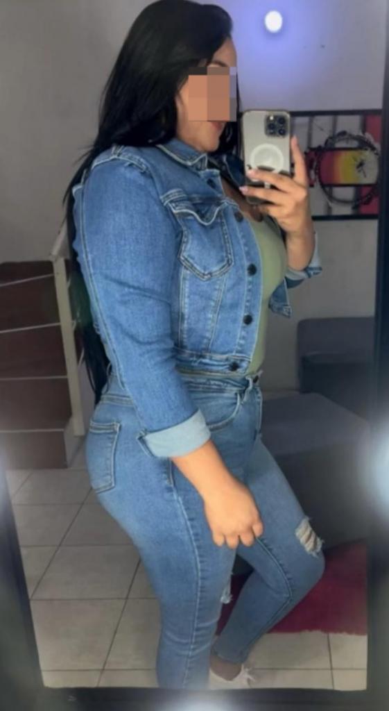 Chica busca chico en Cádiz: 