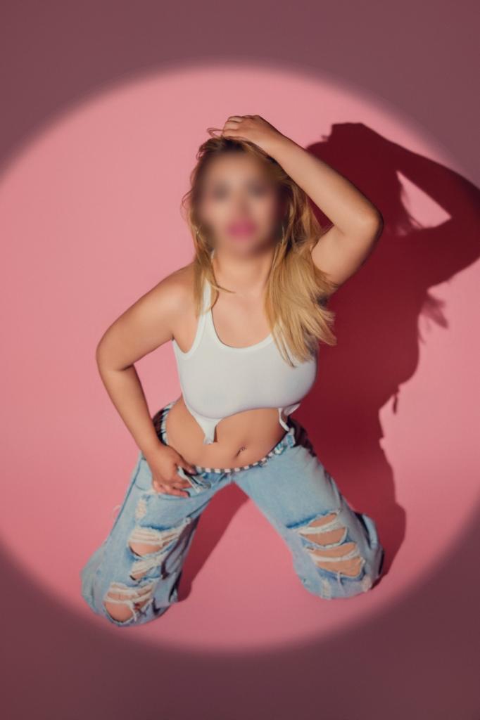 679637913: Chica busca chico en Álava