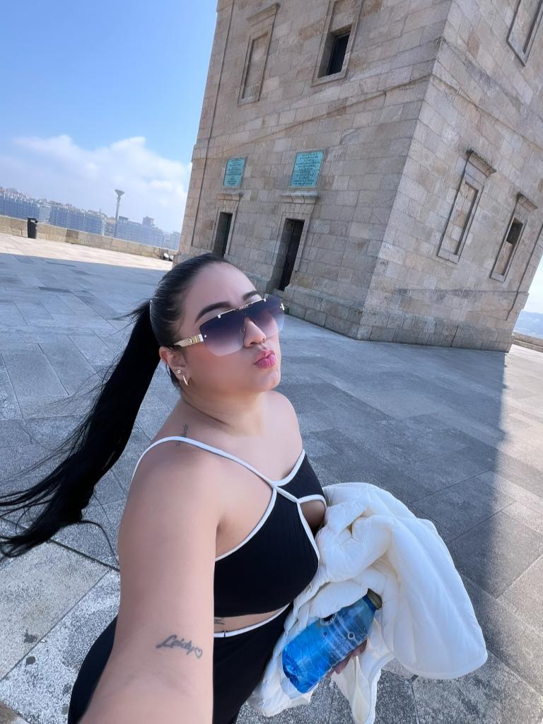 Chica busca chico en Murcia: 