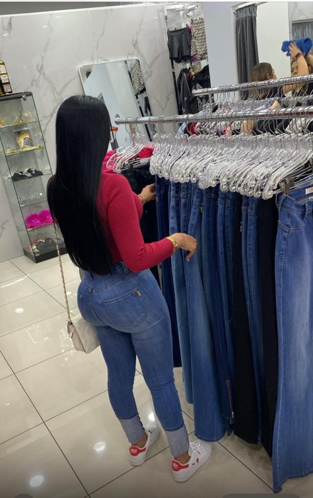 Chica busca chico en La Coruña: 