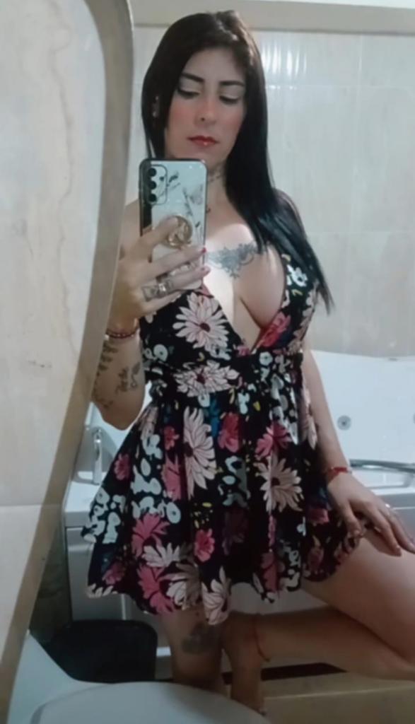 643713223: Chica busca chico en Cáceres