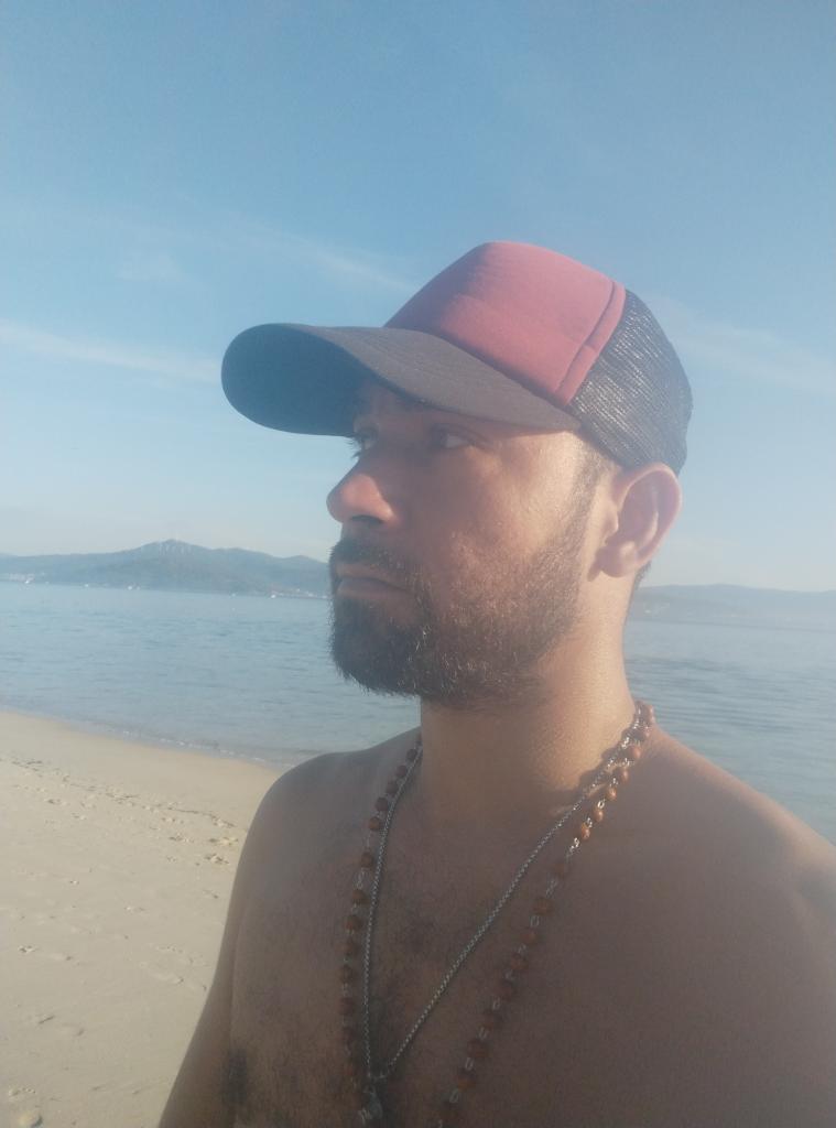 627935668: Chico busca chica en La Coruña