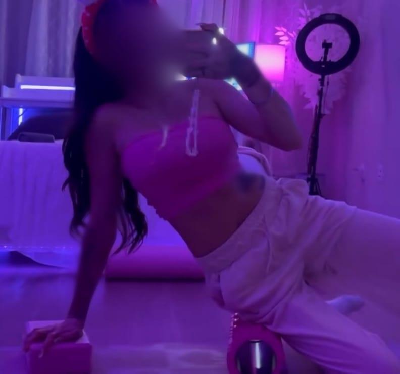 Chica busca chico en Sevilla: 