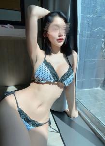 671672163: Chica busca chico en Madrid